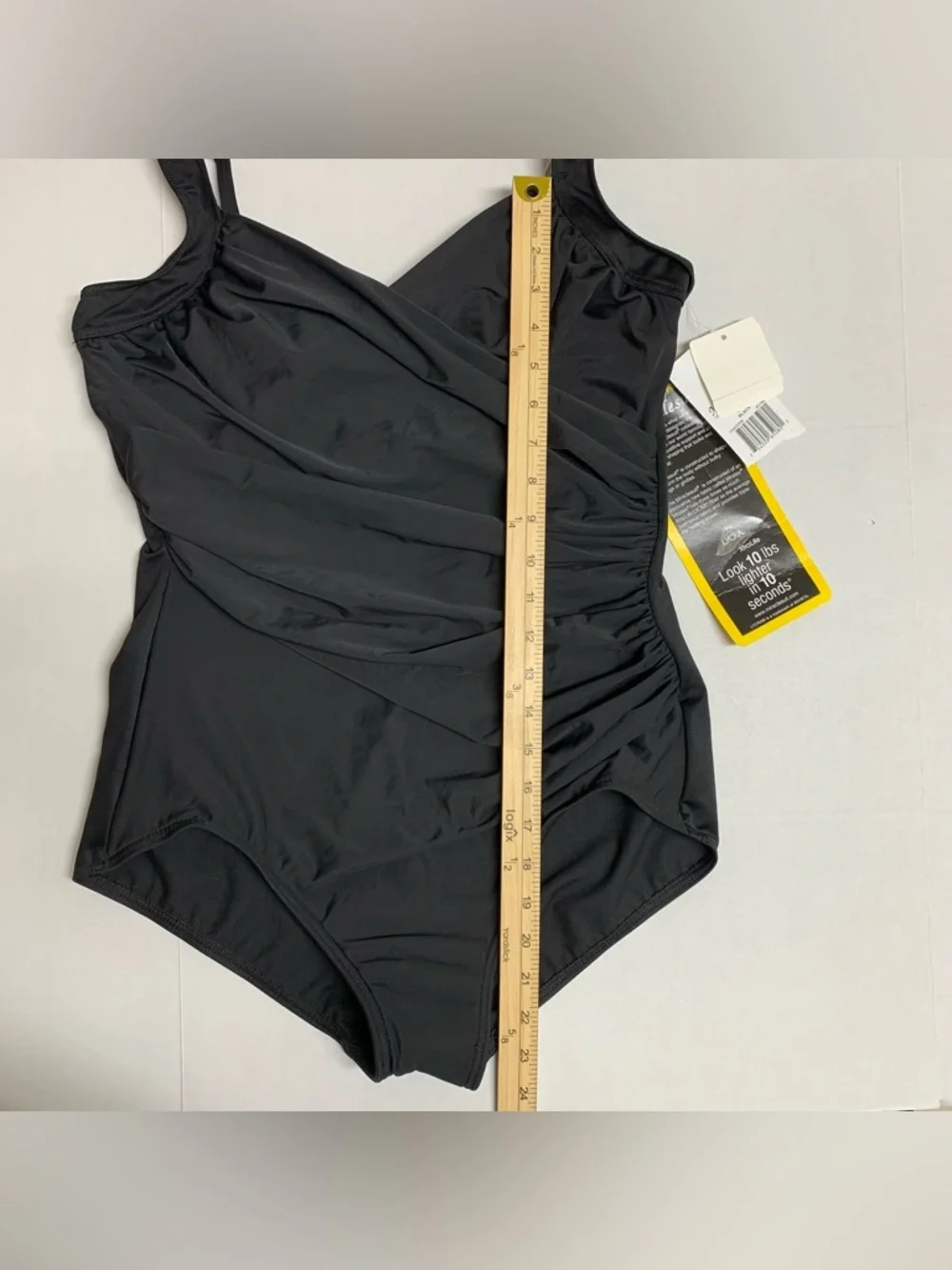NWT Miraclesuit Sanibel Black One Piece Swimsuit Adjustable Straps Sz 18W